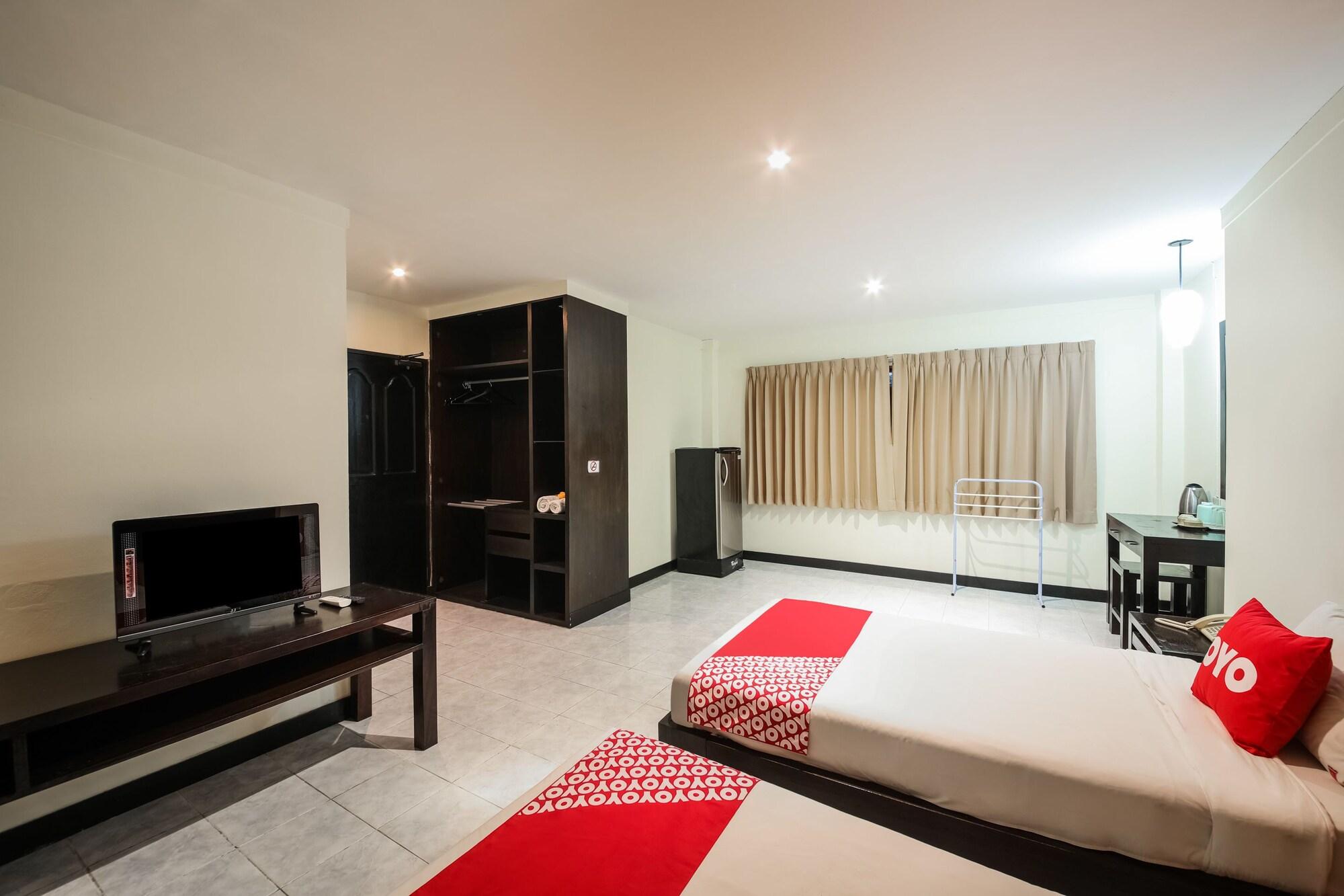 Oyo 244 Roar Inn Patong Eksteriør billede