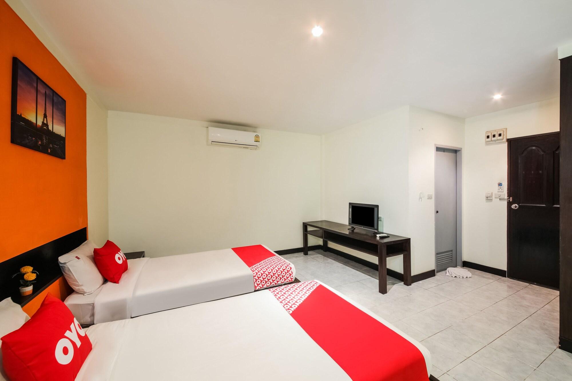 Oyo 244 Roar Inn Patong Eksteriør billede