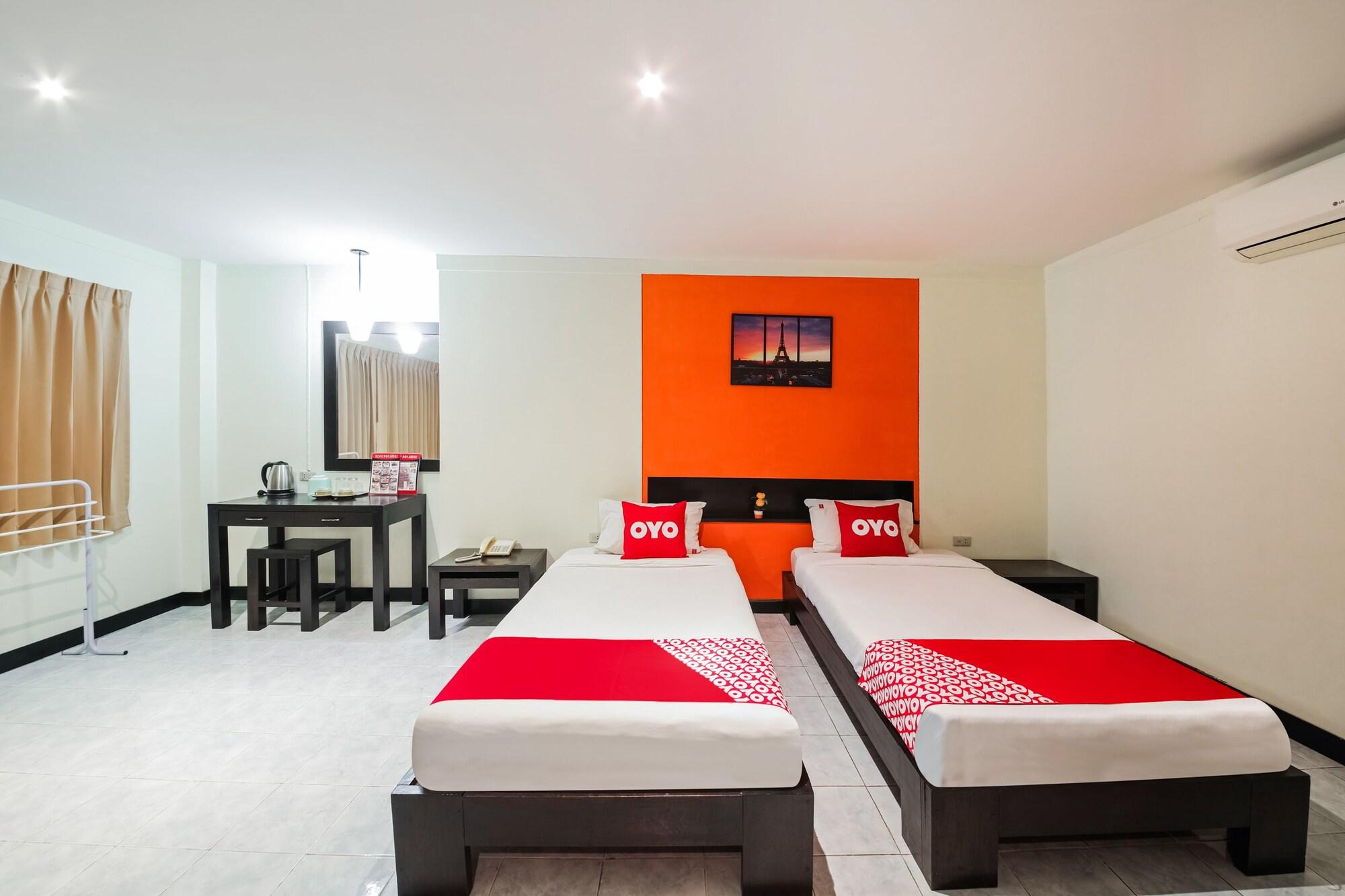 Oyo 244 Roar Inn Patong Eksteriør billede