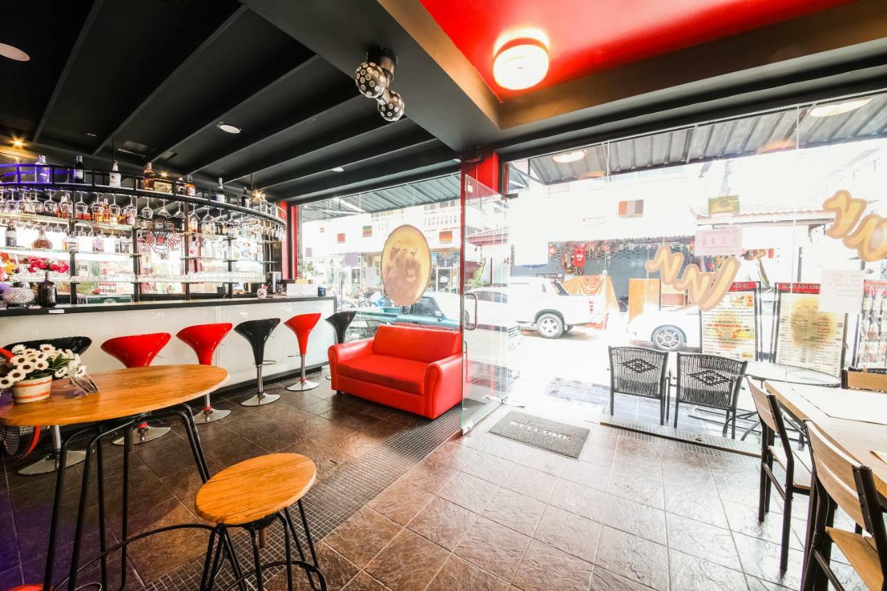 Oyo 244 Roar Inn Patong Eksteriør billede